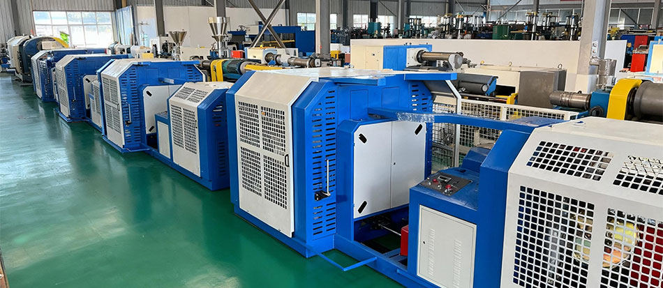 รายการราคาเครื่องฉีด PU แรงดันต่ำที่ผลิตในจีน: คู่มือเปรียบเทียบราคาและคุณภาพฉบับสมบูรณ์