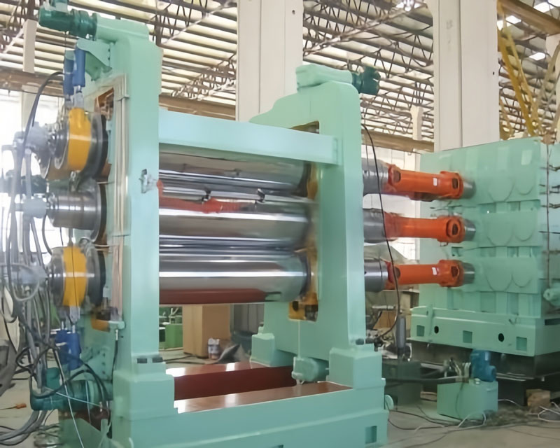 เครื่องรีดสามลูกกลิ้ง